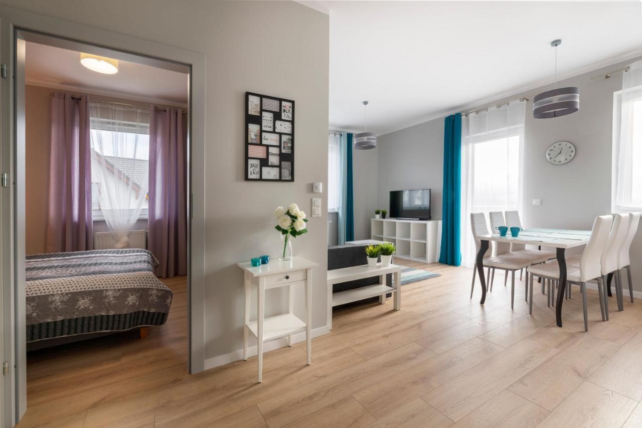 Apartament Liliowa 4 Z Tarasem クドヴァ・ズドゥルイ エクステリア 写真